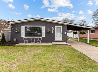 451 Darwin St, Westland, MI 48186