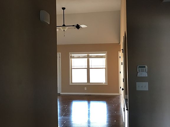 5th image of 316 David Dr