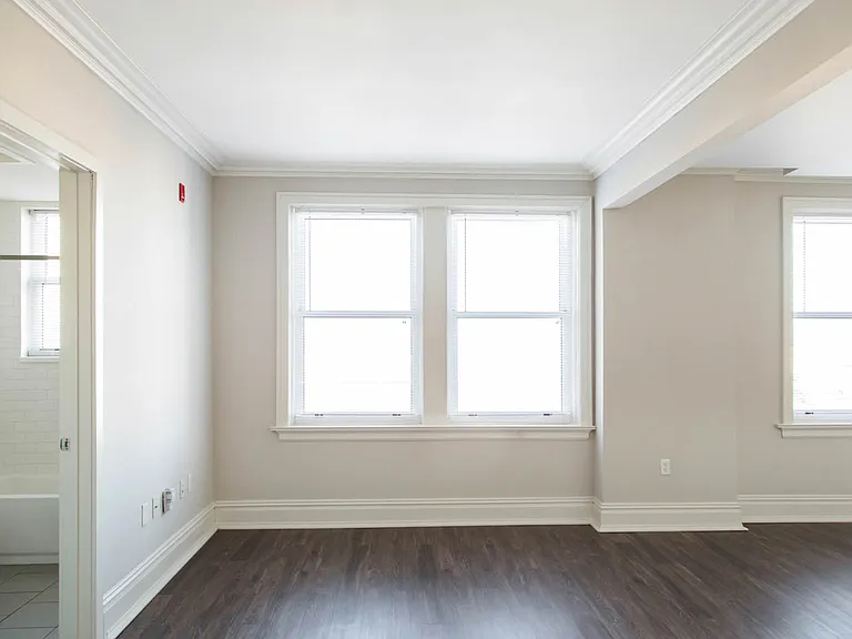Dining/Living room