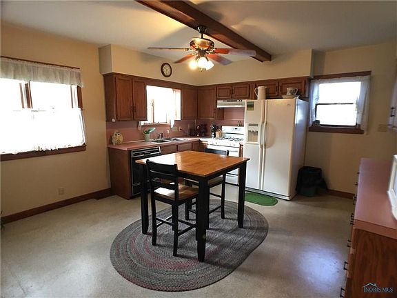 2nd image of 20280 Taylor St