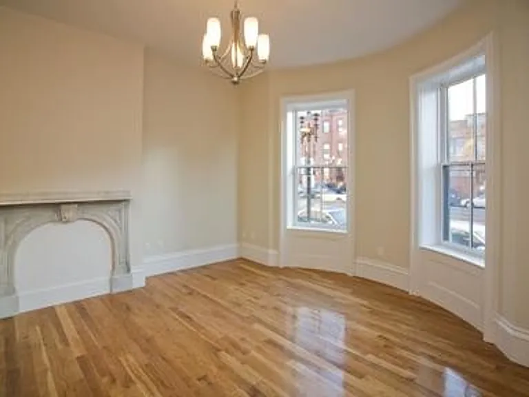 658 Massachusetts Ave #A3 — Photo 3