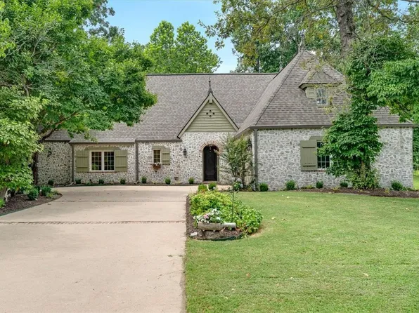 13601 Hobie Ct, Rogers, AR 72756