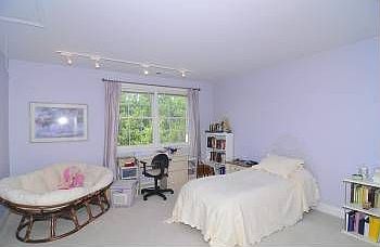 5th image of 13604 Pine View Ln