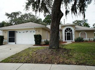 18831 Parade Rd, Hudson, FL 34667