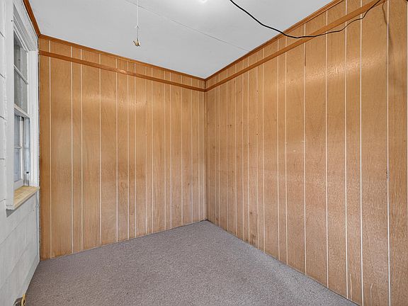 3rd image of 312 1st St