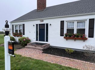 48 Caiger Ln, Portsmouth, RI 02871