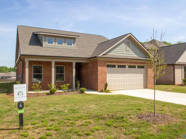 21765 Hemlock Dr, Athens, AL 35613