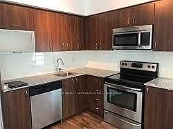 3rd image of 150 E Liberty St Unit 904