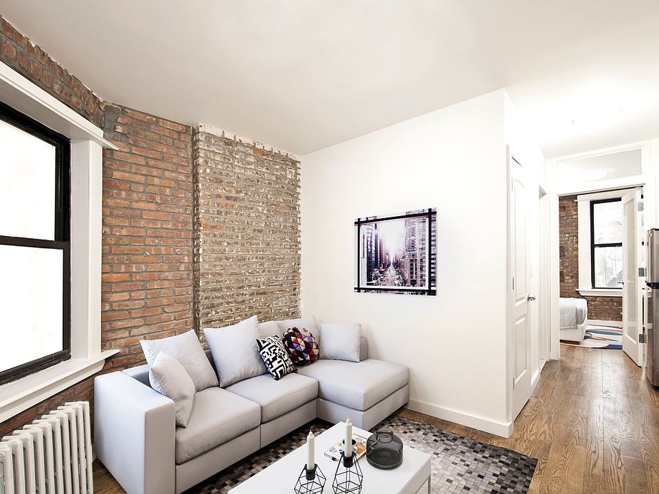 1st image of 15 Essex St APT 11