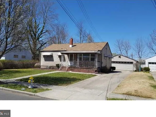 217 Overbrook Ave, Glassboro, NJ 08028