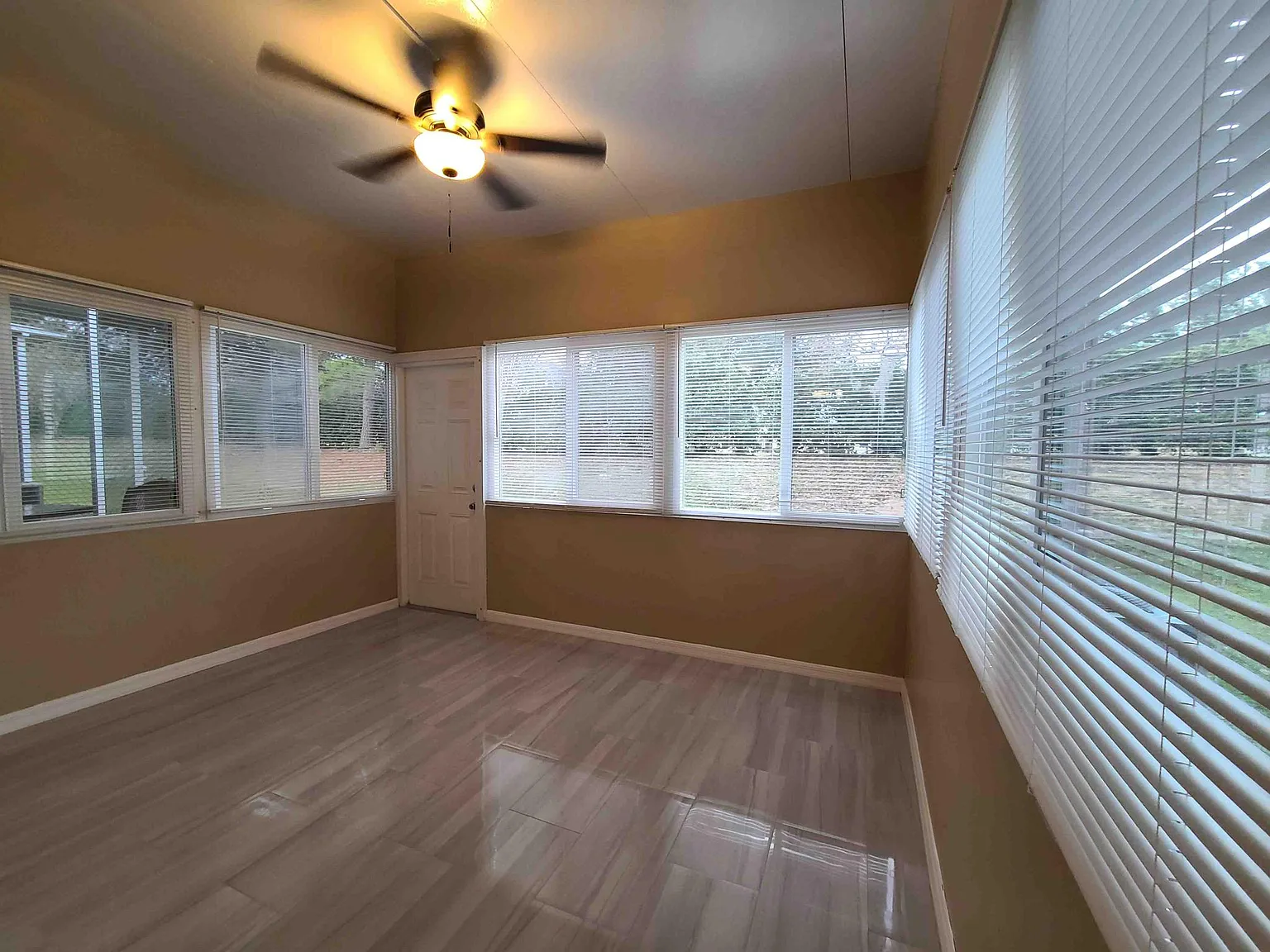 3 bed, 1584 sqft, $1,650 — Photo 3
