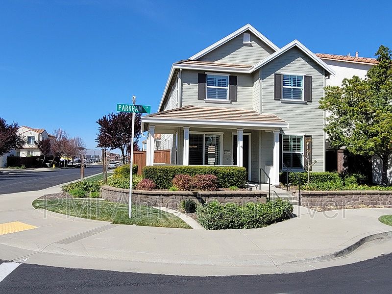1st image of 3073 Parkham Dr