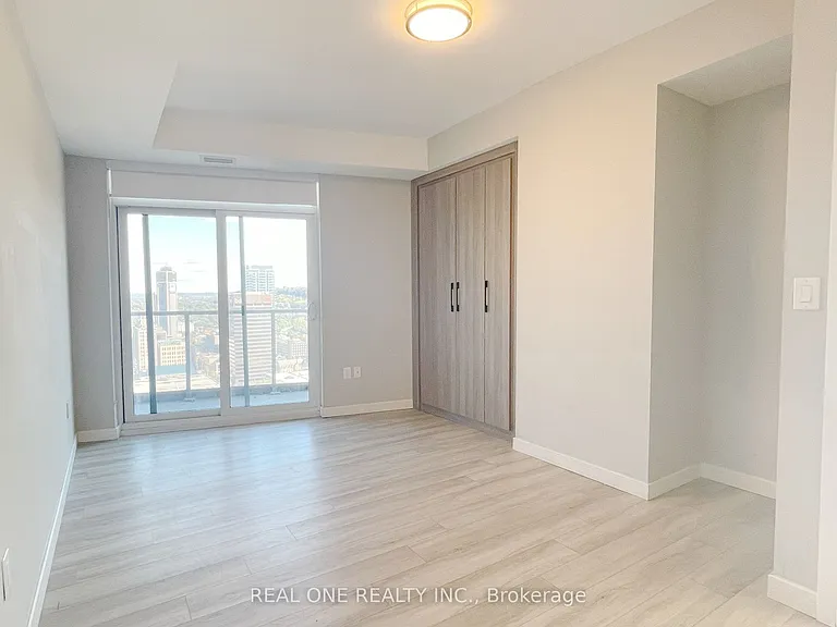 20 George St #2307 — Photo 12