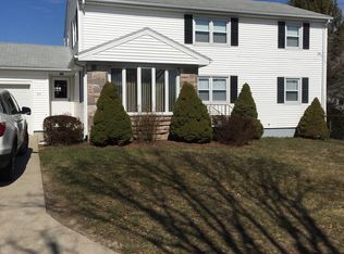 211 E View Ave #1, Cranston, RI 02920