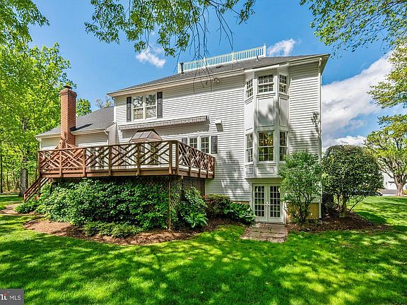 5th image of 6303 Rockbridge Pl