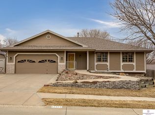 12960 Camden Ave, Omaha, NE 68164