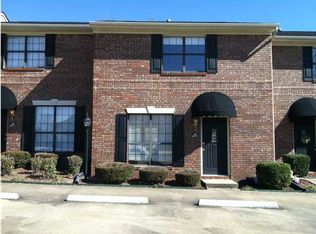 133 North St, Ringgold, GA 30736