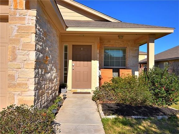 4th image of 123 Wisteria Way