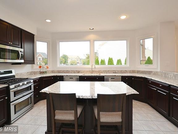 Renovated Gourmet Kitchen