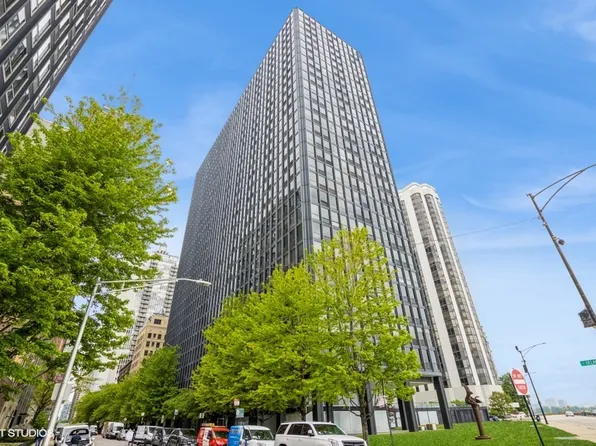 900 N Lake Shore Dr APT 708, Chicago, IL 60611