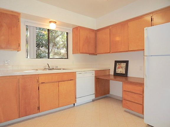 2nd image of 8683 Lemon Ave APT 08