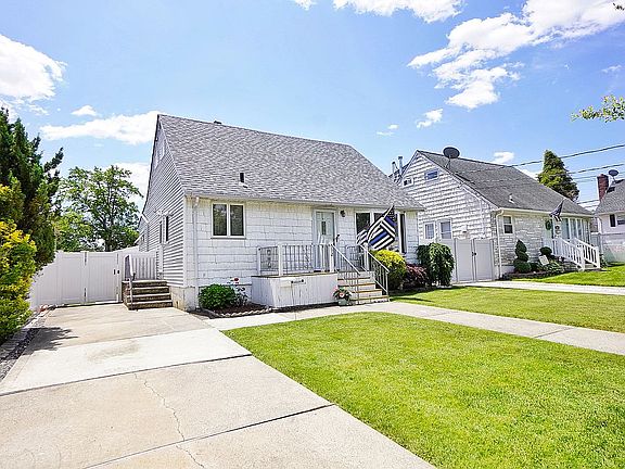 5th image of 592 Rathbun Ave