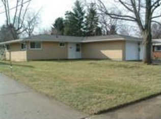 1471 Maplegrove Dr, Fairborn, OH 45324