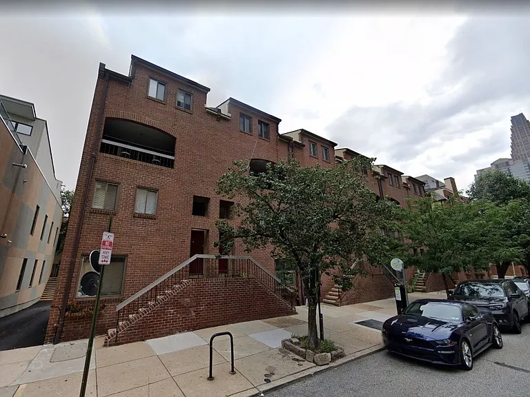 2115 Arch St #B — Photo 1