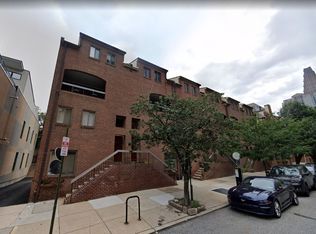2115 Arch St APT B, Philadelphia, PA 19103