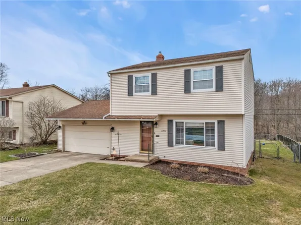 6724 Basswood Dr, Bedford Heights, OH 44146