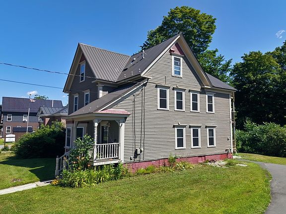 3rd image of 316 New Hampshire Route 25