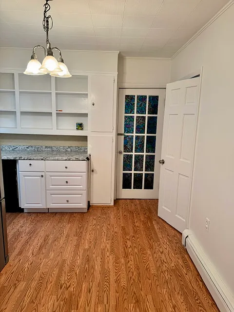 2 bed, 1100 sqft, $2,650 — Photo 2