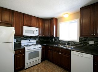 301 Washington St APT 3, Monticello, MN 55362