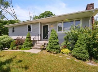 21 Lorelei Dr, Middletown, NY 10940