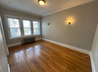 2204 N Avers Ave, Chicago, IL 60647