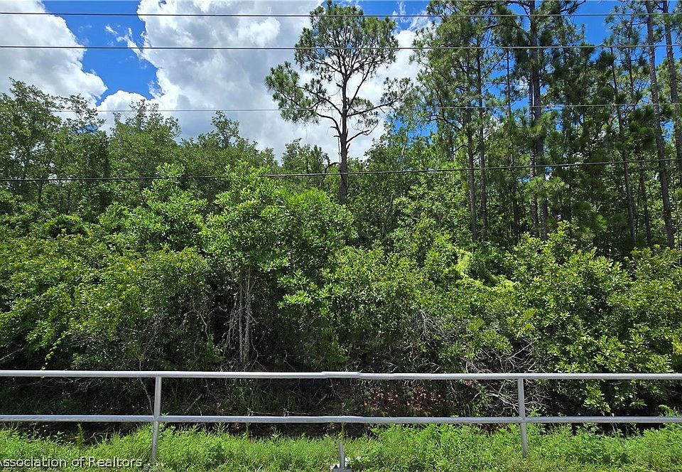 1st image of 2143 Hammock Rd