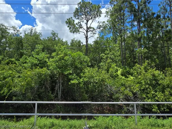 2143 Hammock Rd, Sebring, FL 33872