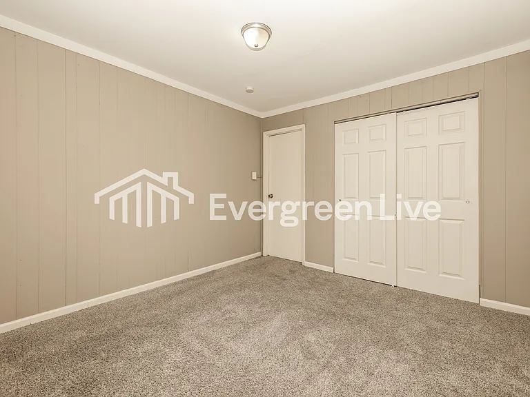 1513 Bauer Ave — Photo 10