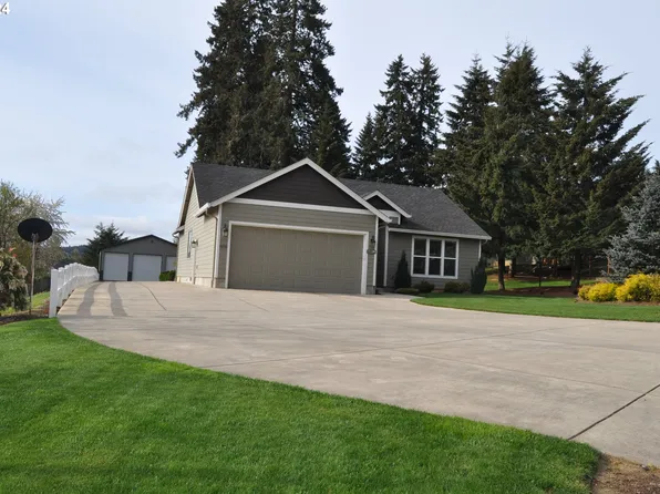 24798 Bolton Hill Rd, Veneta, OR 97487
