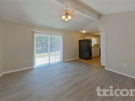 4th image of 1308 Timberview Ln