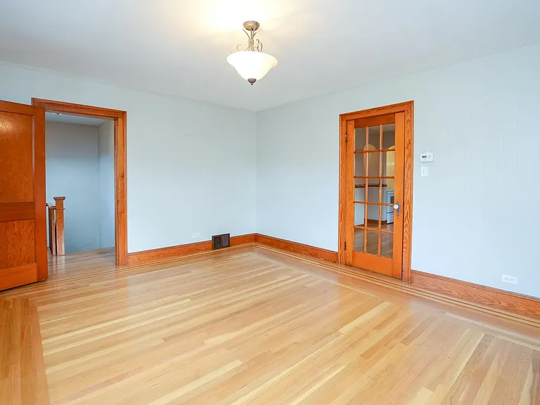 32 Gilman St #2 — Photo 6