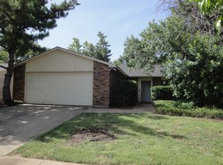 1621 Steinburg Ln, Fort Worth, TX 76134