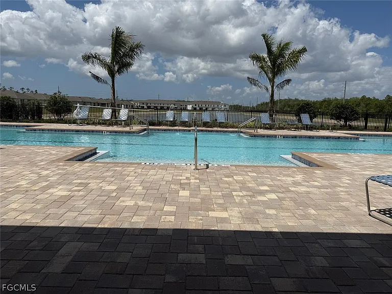 11162 Sunset Preserve Dr — Photo 28