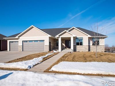 7601 S Meredith Ave, Sioux Falls, SD, 57108