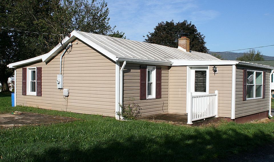 Front entrance 