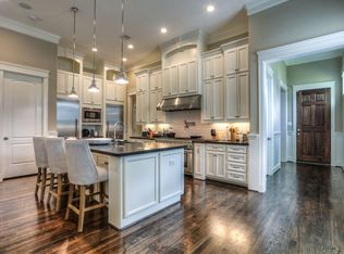 922 Alexander St, Houston, TX 77008