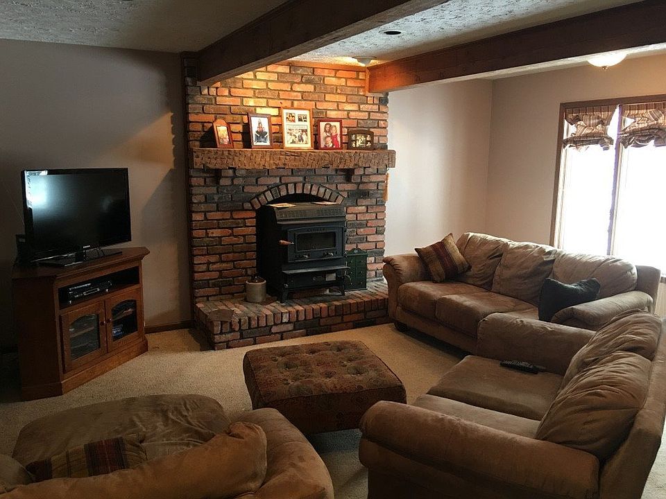 1st image of 4966 Royalwood Rd
