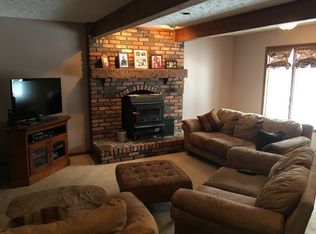 4966 Royalwood Rd, North Royalton, OH 44133