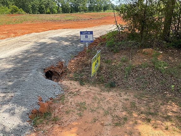 5th image of 3450 Centenary Rd
