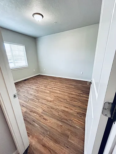 2547 E Blue Tick St Photo 1